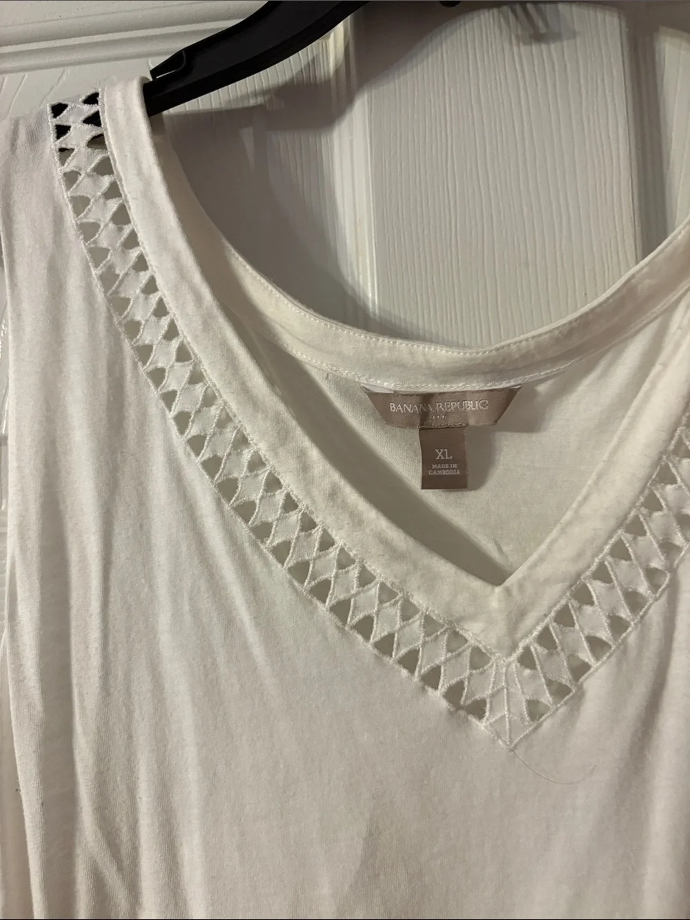 Banana Republic White V-Neck Crochet Trim Tank Top